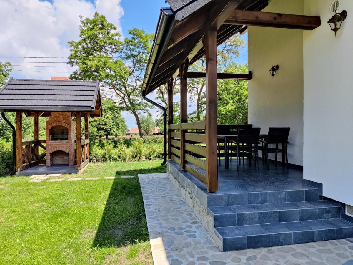Ara Chalet Bran  Extérieur photo